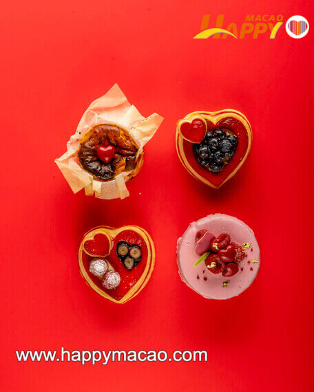 La_Vina_-_Valentines_Day_Cake_Set_1_1_1