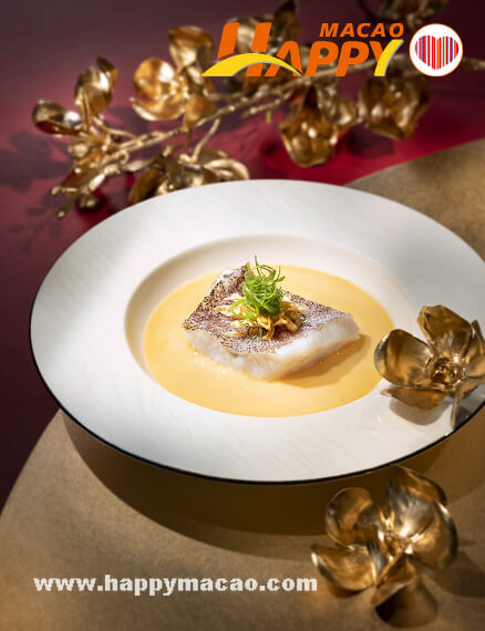 Lai_Heen_-_CNY_Promotion_2019_-_Simmered_Garoupa_Fillet_in_Superior_Broth_1