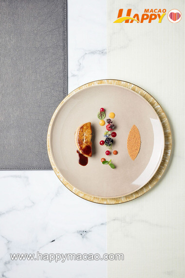 GEORGE_BRUCK_FOIE_GRAS_pan_seared_red_berry_and_Japanese_kinako_1_1_1