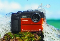  Lumix DC-TS7下水又抗寒