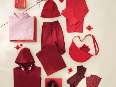 穿上幸運紅裳滿幸福