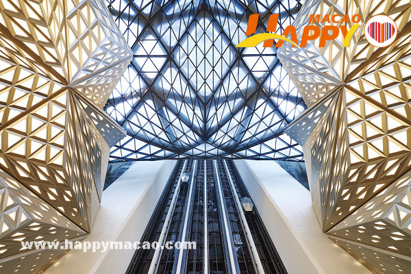 Morpheus_Lobby_Shot04_HiRes_1