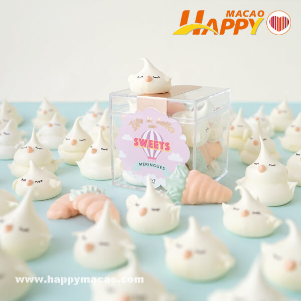 2019-04-04-VIVE-Easter_Meringues_1