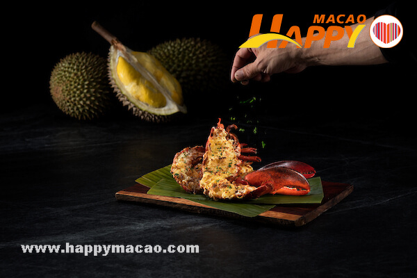 Baked_Lobster_with_Durian_and_Cheese_1