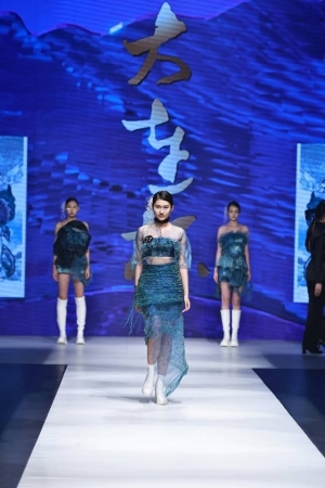 大連杯青年服裝設計大賽徵集作品